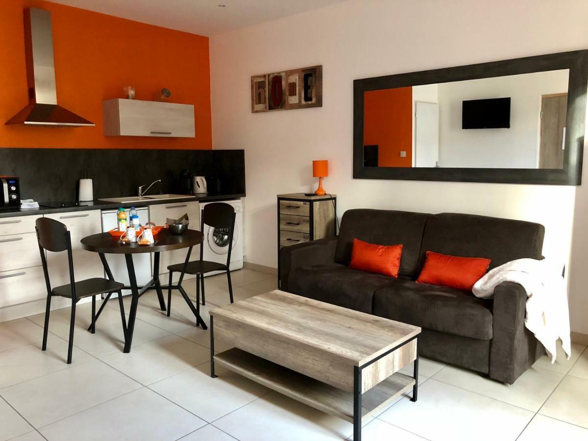 La Colombine Apartment Sainte-Colombe  Bagian luar foto