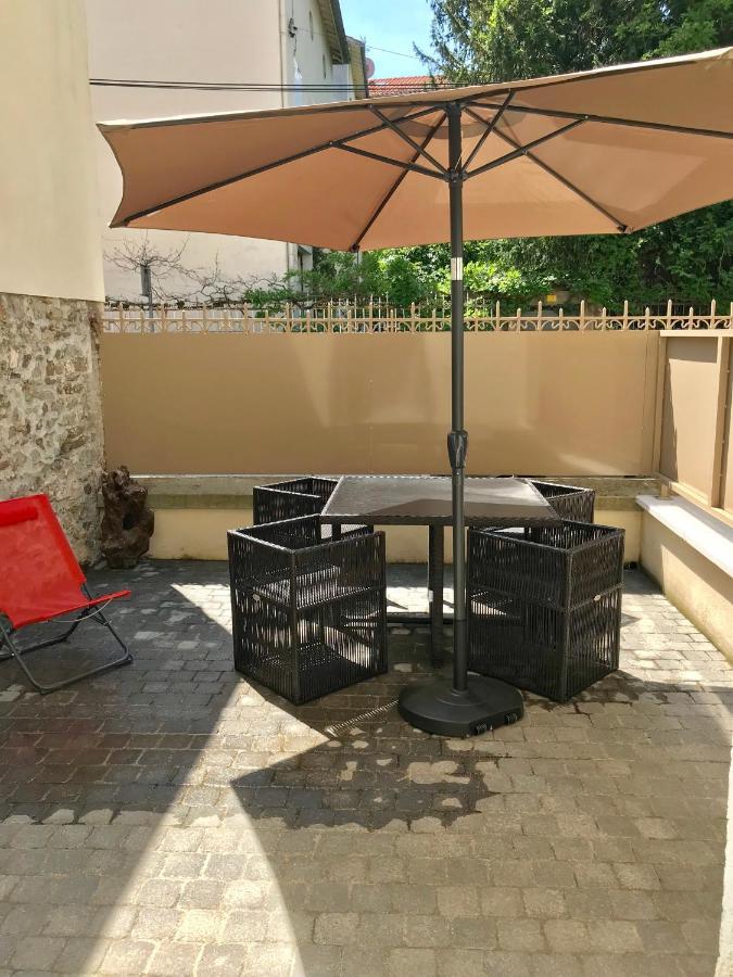 La Colombine Apartment Sainte-Colombe  Bagian luar foto