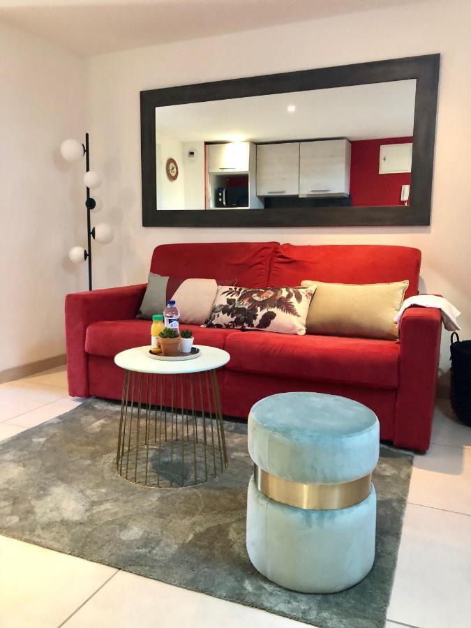 La Colombine Apartment Sainte-Colombe  Bagian luar foto